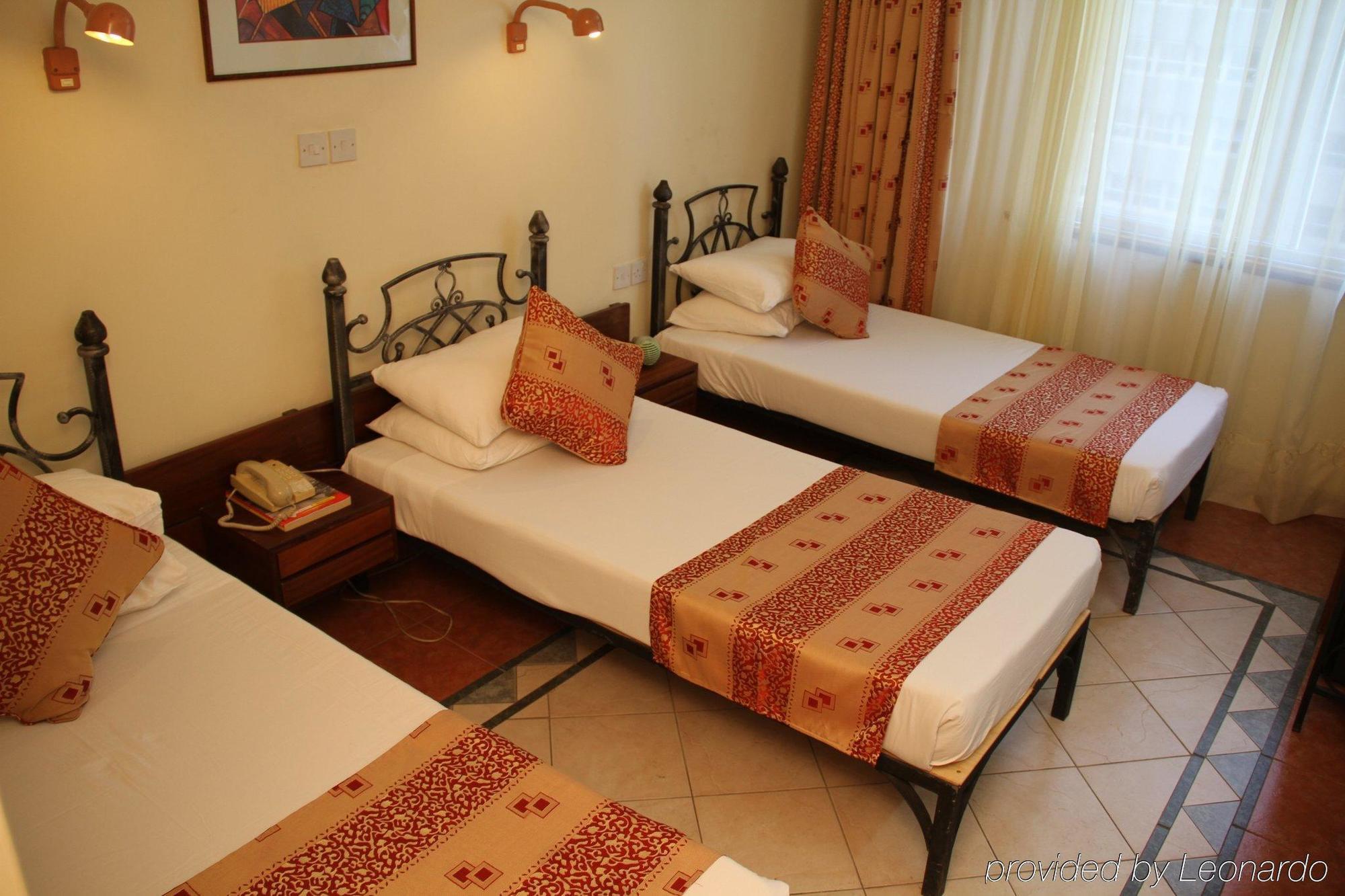 Sentrim 680 Hotel Nairobi Szoba fotó
