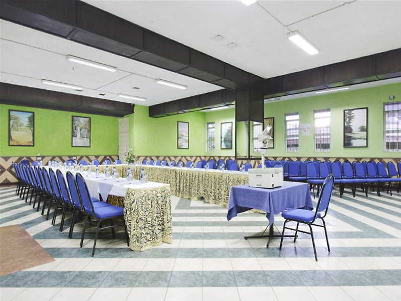Sentrim 680 Hotel Nairobi Kültér fotó