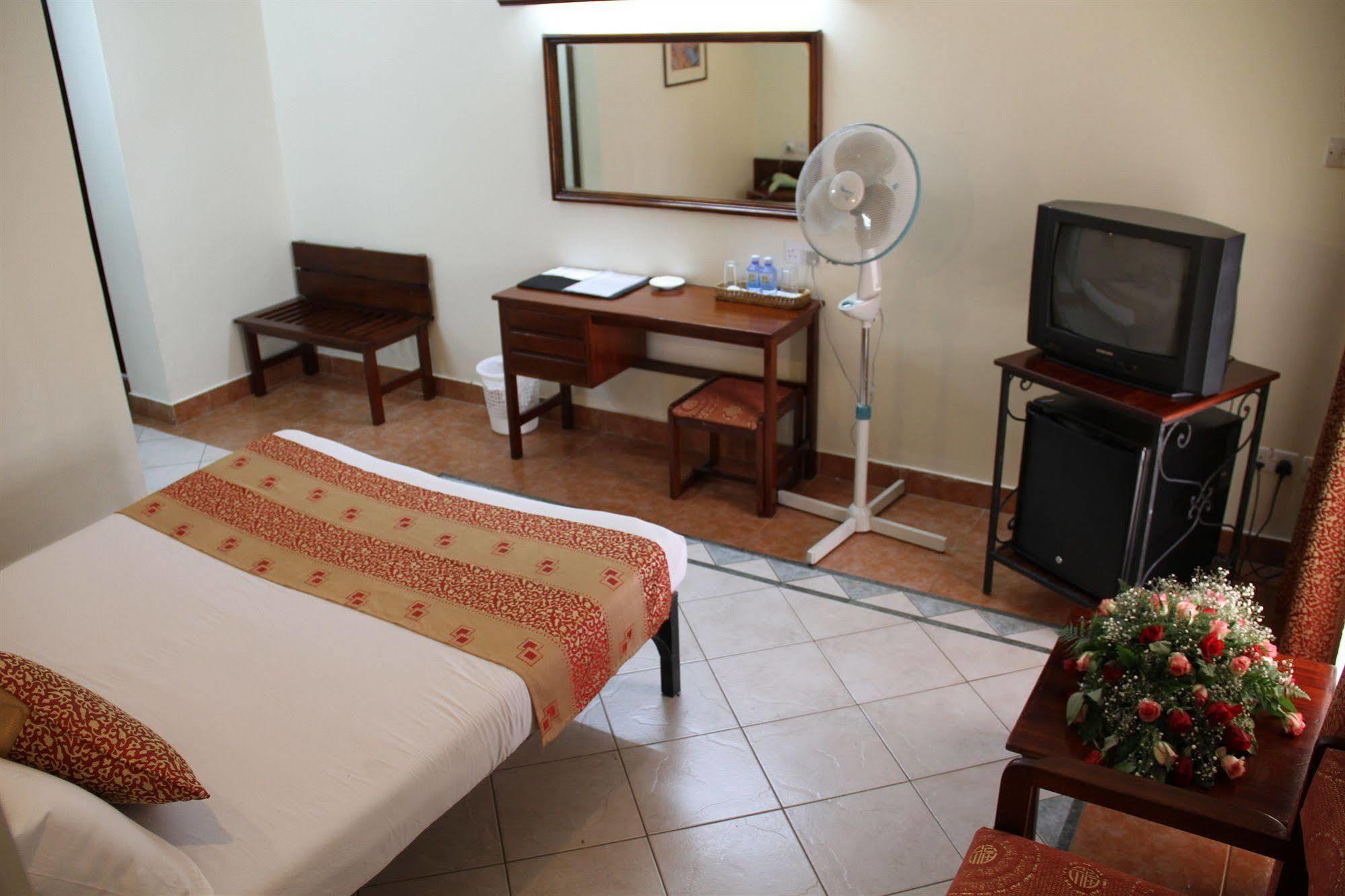 Sentrim 680 Hotel Nairobi Kültér fotó