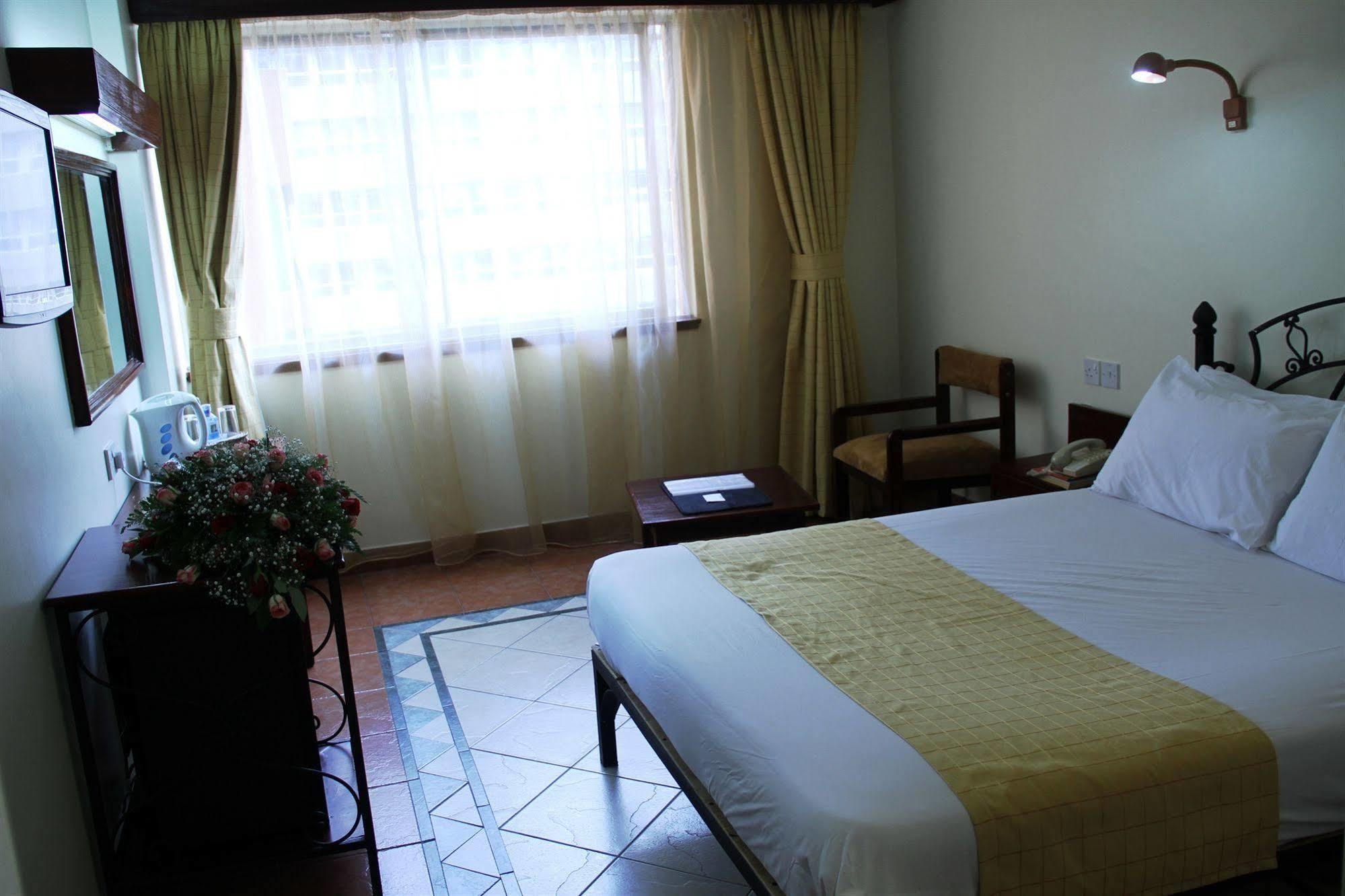 Sentrim 680 Hotel Nairobi Kültér fotó